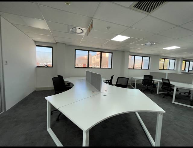 356M² OFFICE TO LET IN RIVONIA